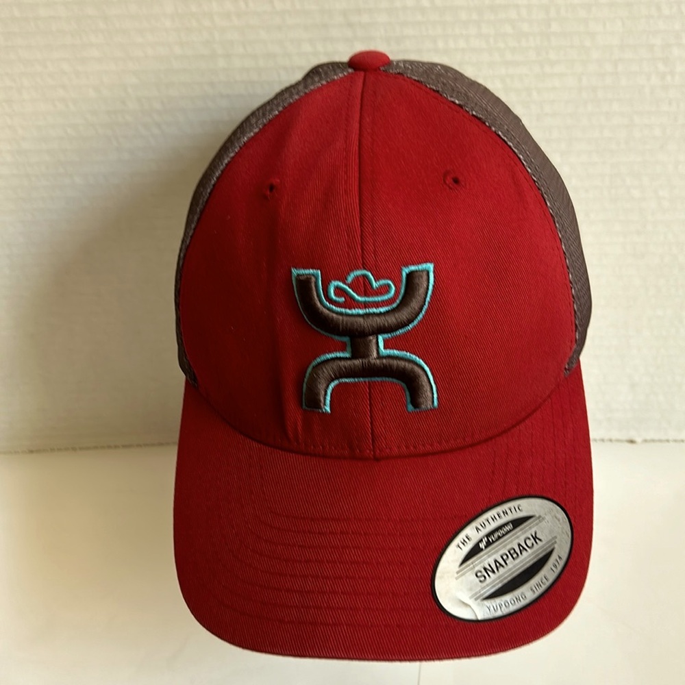 Hooey snapback adult hat.  Red/taupe with turquoise outline, pre owned